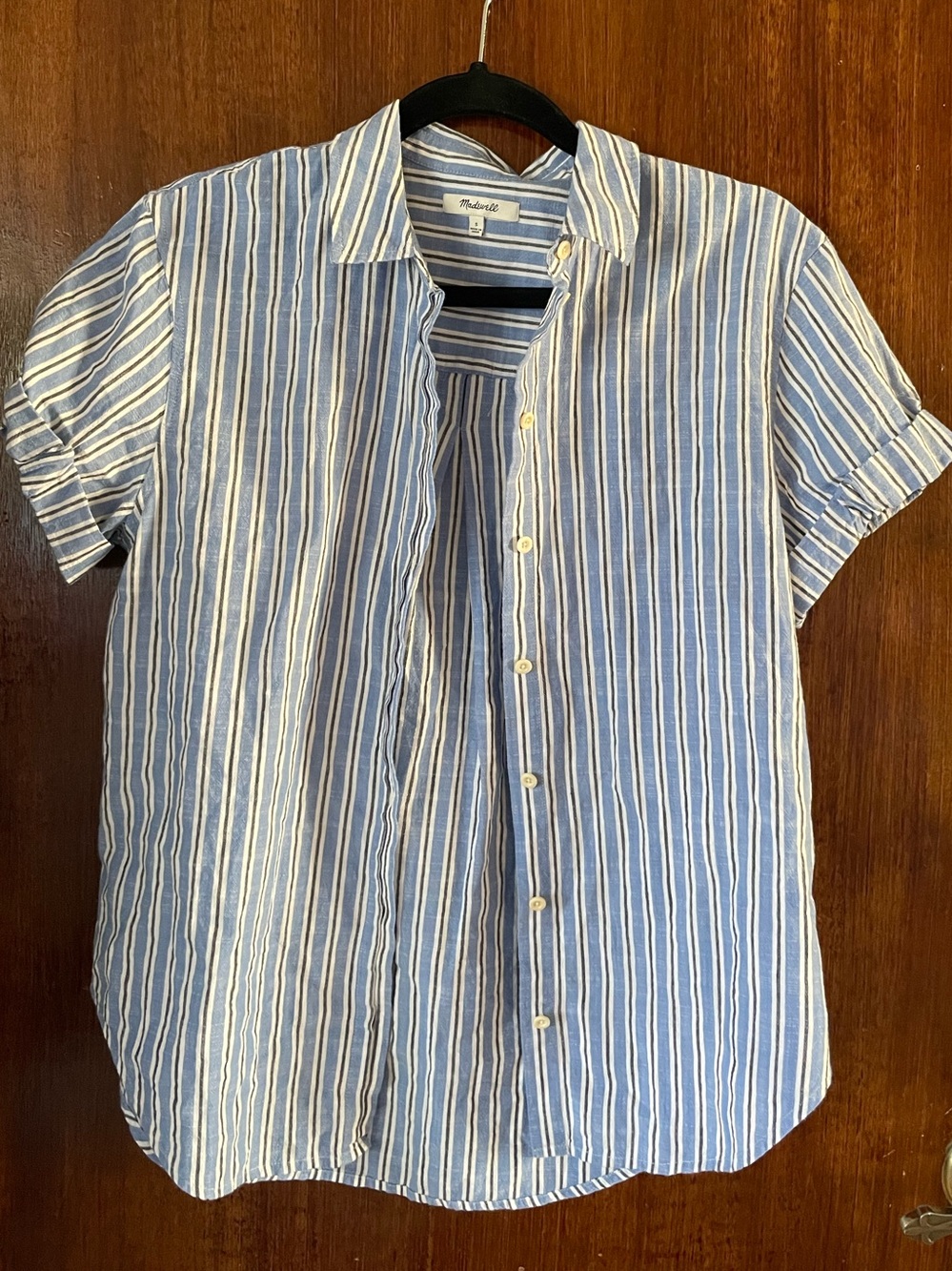 Madewell Blue & White Striped Short-Sleeve Button-Up Shirt